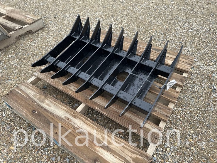 113---mini-universal-root-rake-image-1