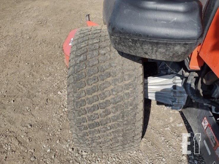 kubota-zd1211-image-17