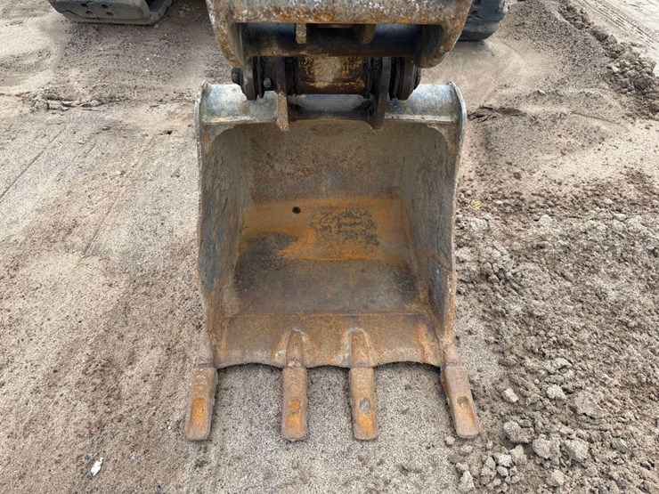 caterpillar-304e-cr-image-23