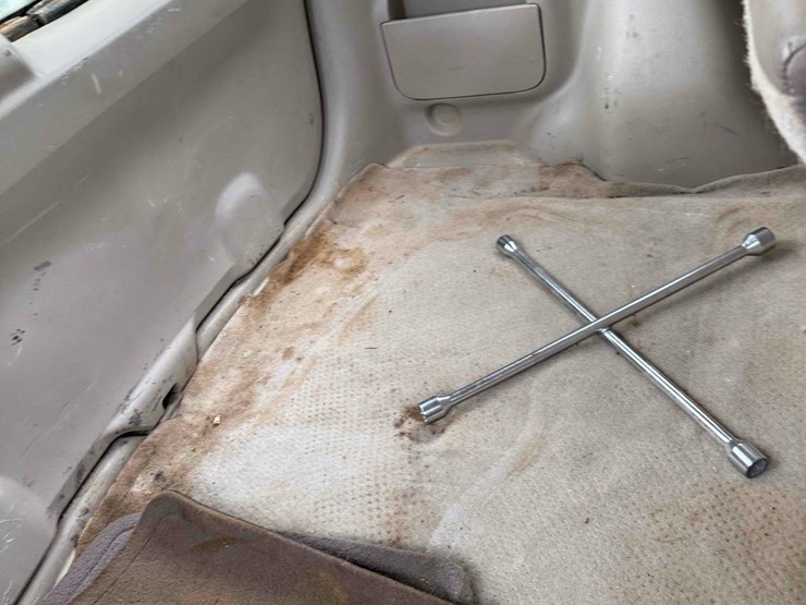 2003-ford-escape-image-42