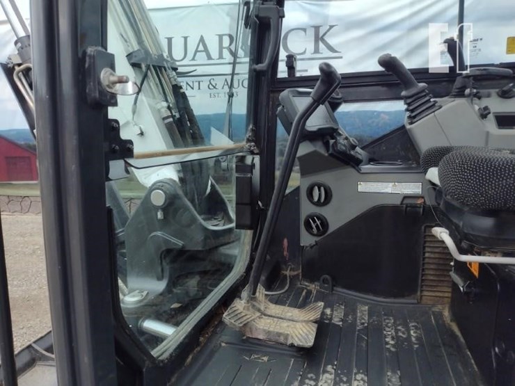 2022-bobcat-e88-image-12