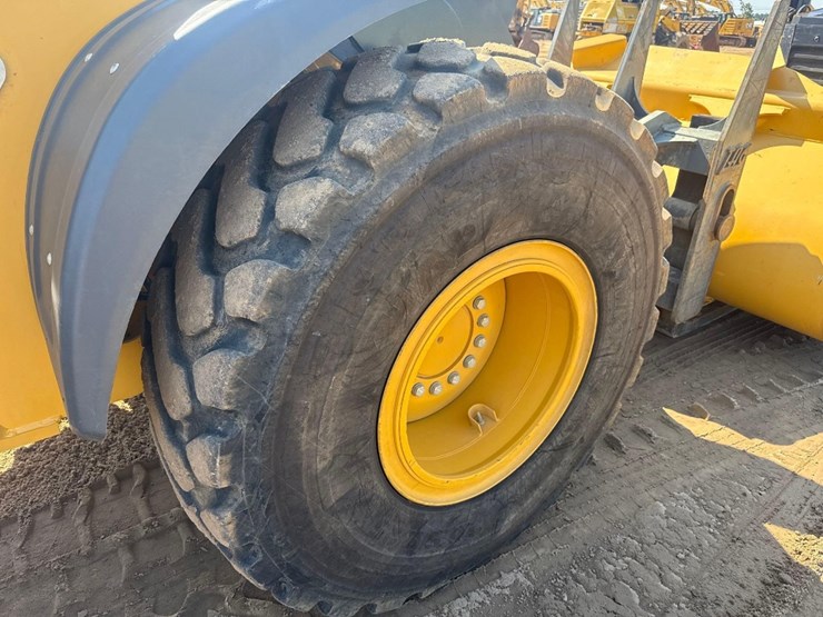 deere-524l-image-25