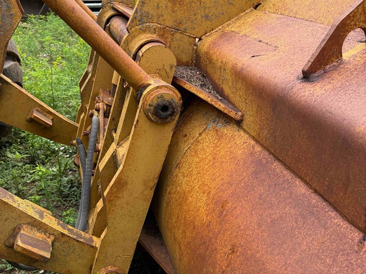 caterpillar-966c-image-32