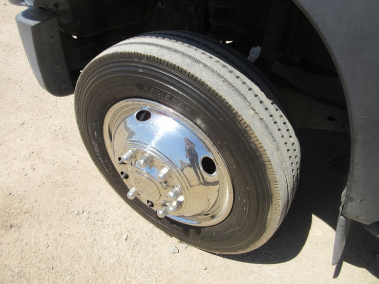 2015-ford-f550-sd-image-14