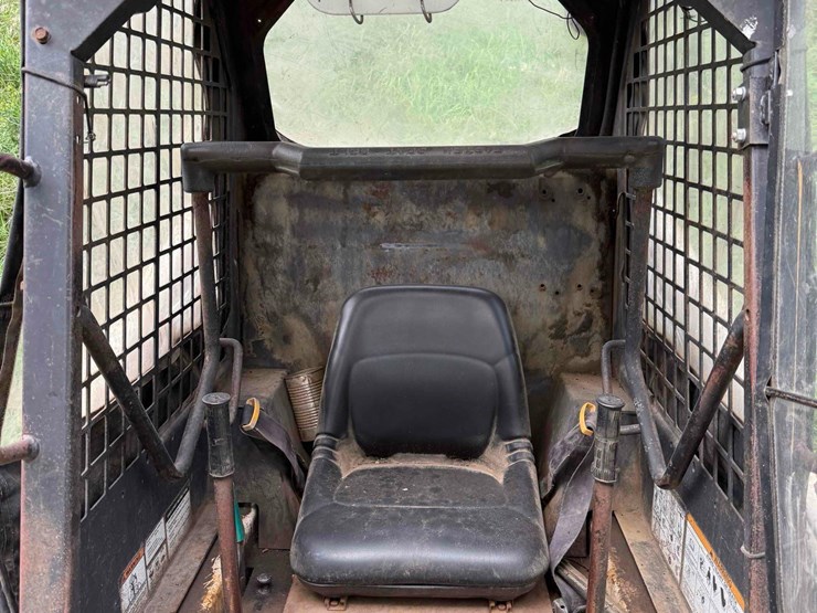 bobcat-642b-image-19