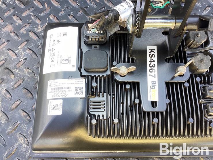 john-deere-8420-image-10