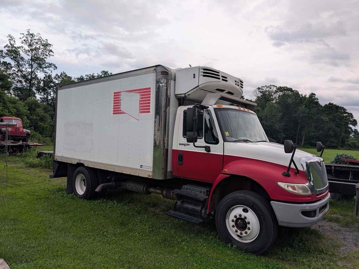 2007-international-durastar-4300-image-1