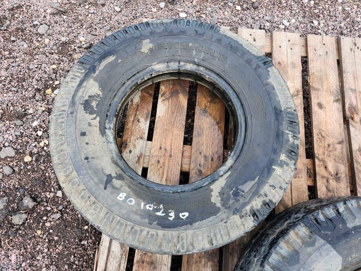 (2)-7.50-16-lt-tires-image-4