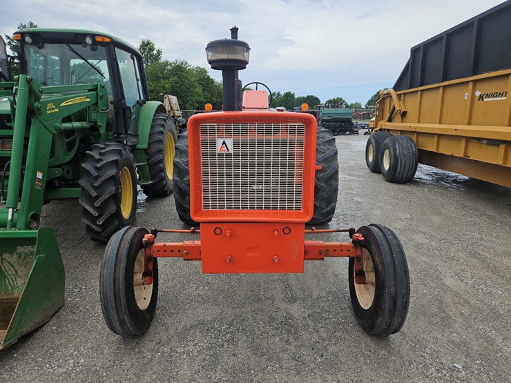 #201998-•-allis-chalmers-180-tractor-image-2