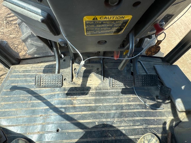 kubota-m6800-image-21