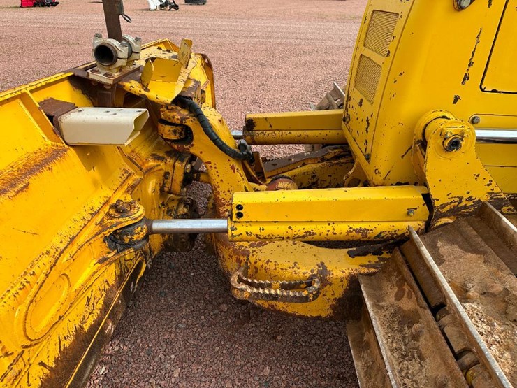 2007-komatsu-d51px-22-image-42