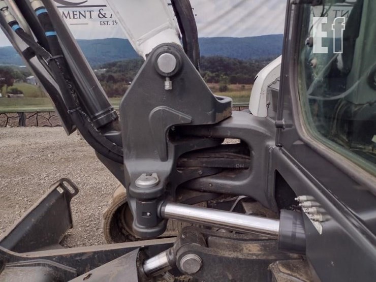 2022-bobcat-e88-image-26