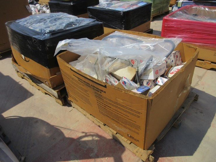 (2)-pallets-of-misc-automotive-parts,-image-3