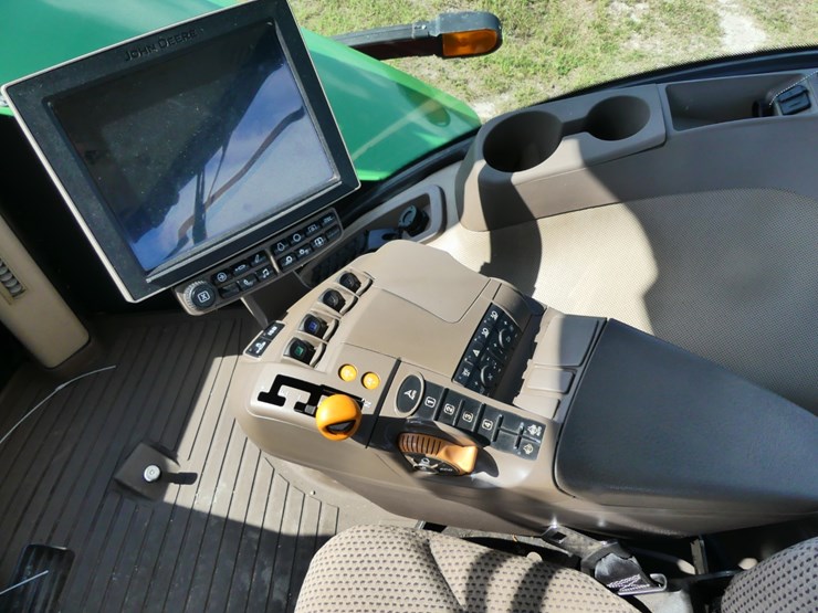 2019-john-deere-9370r-image-16