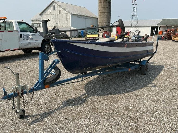 #2376-•-sea-nymph-14r-aluminum-boat-image-1