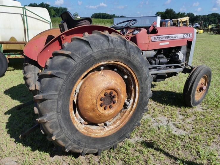 massey-ferguson-231-image-6