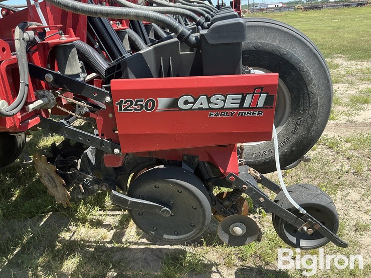 2012-case-ih-1250-image-14