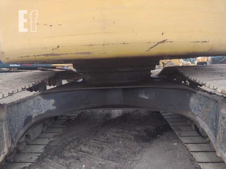 komatsu-pc308-image-44
