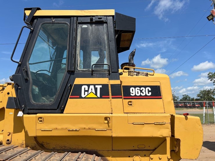 2004-caterpillar-963c-image-24