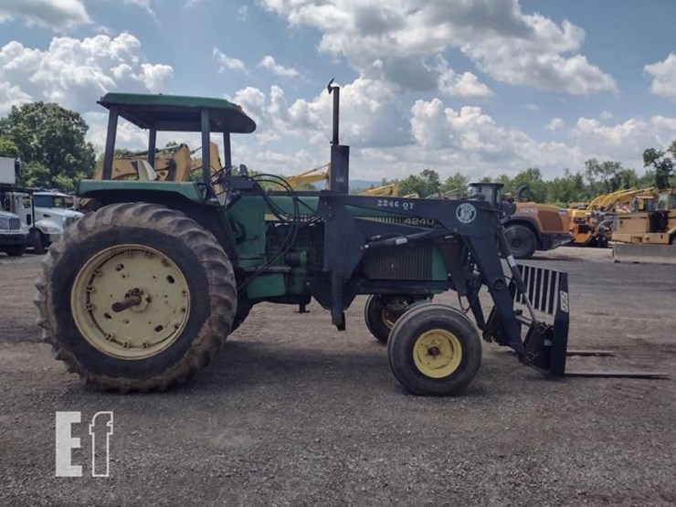 john-deere-4240-image-3