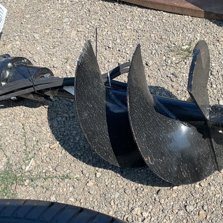 #1032 • MINI EXCAVATOR POST HOLE AUGER