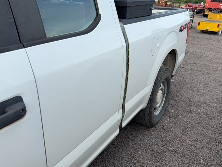 2015-ford-f150-image-14