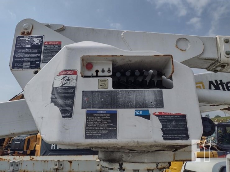 2014-altec-at40g-image-34