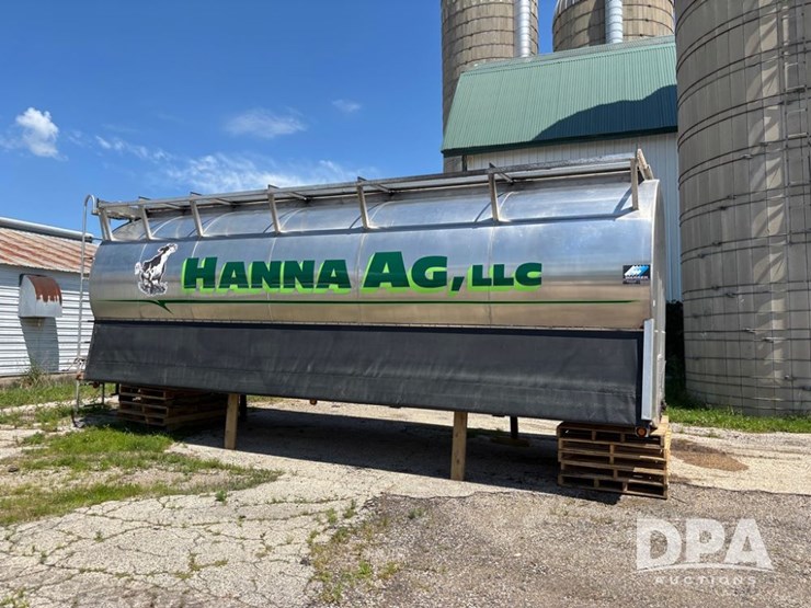 2013-warren-feed-box-(dr11783)-image-2