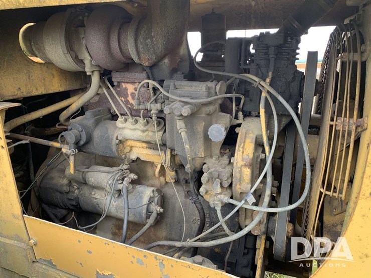 1966-caterpillar-950-image-5