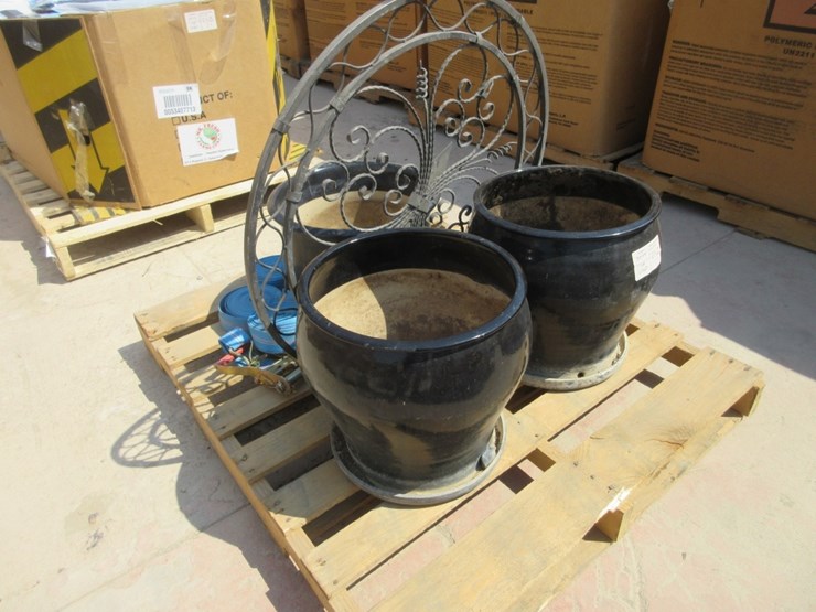lot-of-misc-items,-image-1