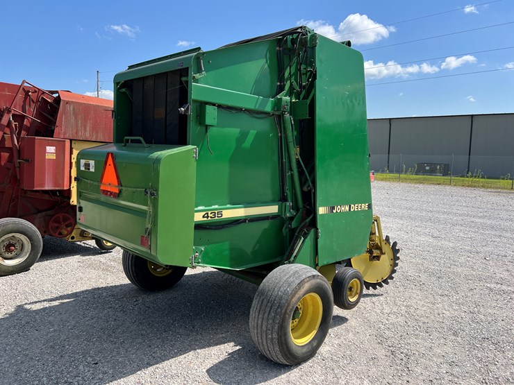 john-deere-435-image-5