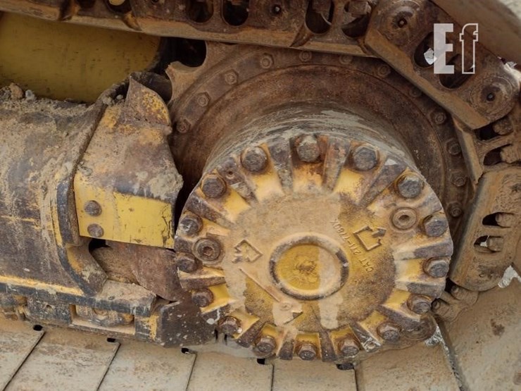 2014-caterpillar-d5k2-lgp-image-23
