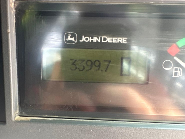 2018-deere-333g-image-14