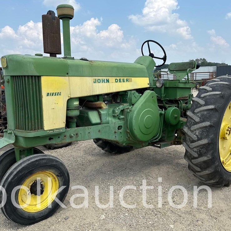 JOHN DEERE 730