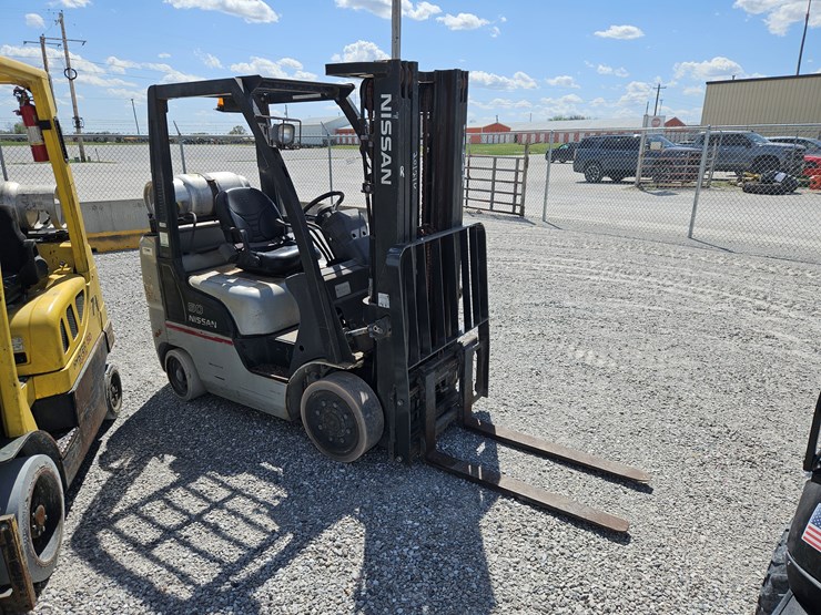 #201216-•-nissan-50-forklift-image-13
