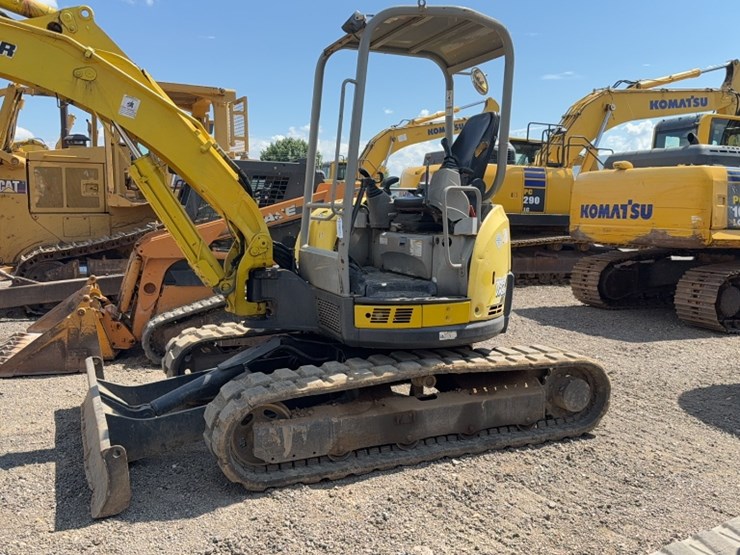 yanmar-vio55-image-11