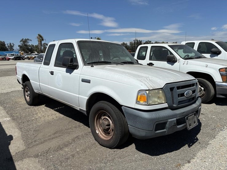 2006-ford-ranger-image-3