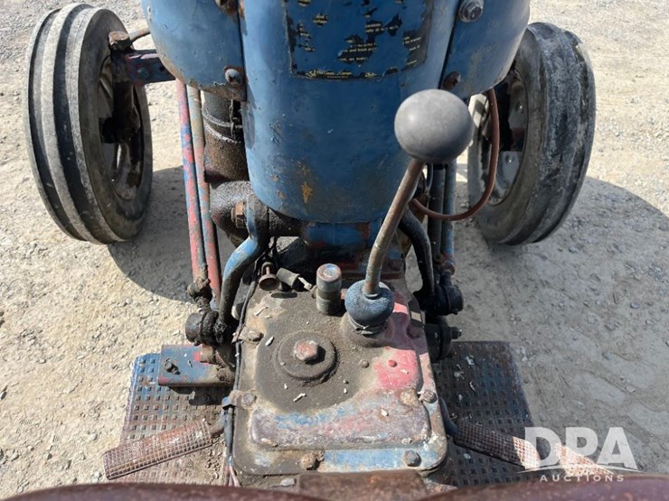 ford-600-image-46