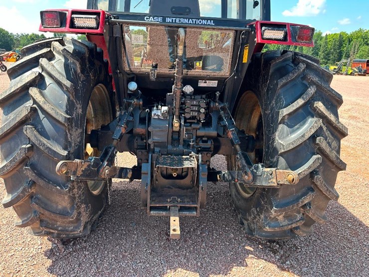 1990-case-ih-5140-image-29