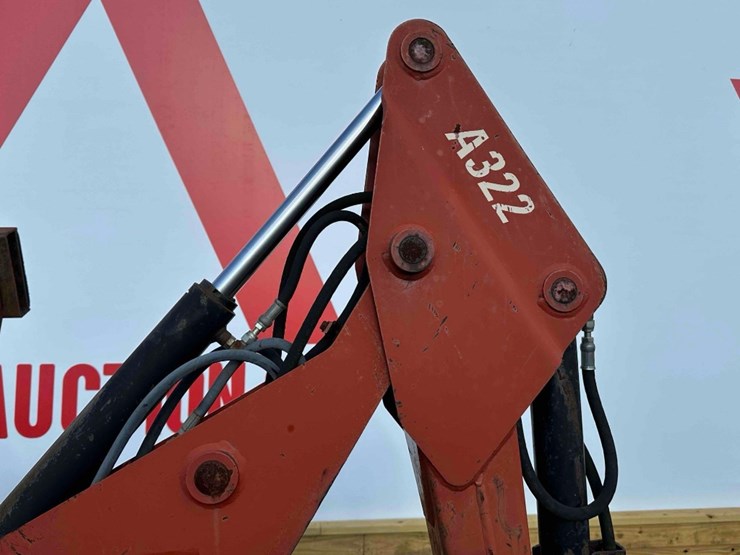 2003-ditch-witch-3700-image-10