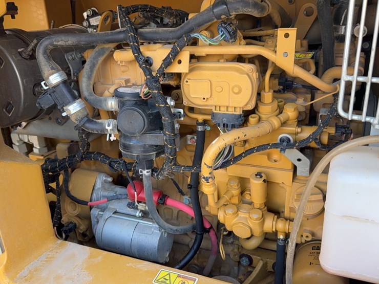 caterpillar-306-cr-image-11