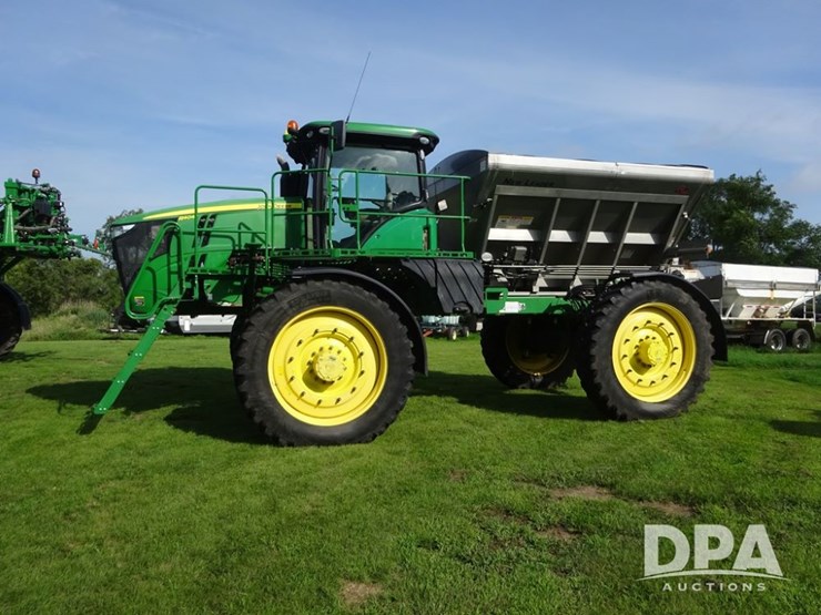 2019-john-deere-r4045-image-34