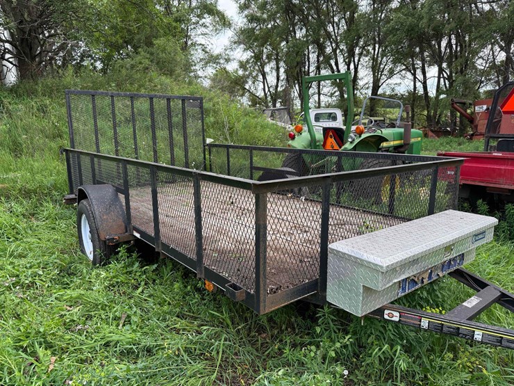 2013-carry-on-75”-x-12ft-2-wheel-flatbed-trailer-image-1