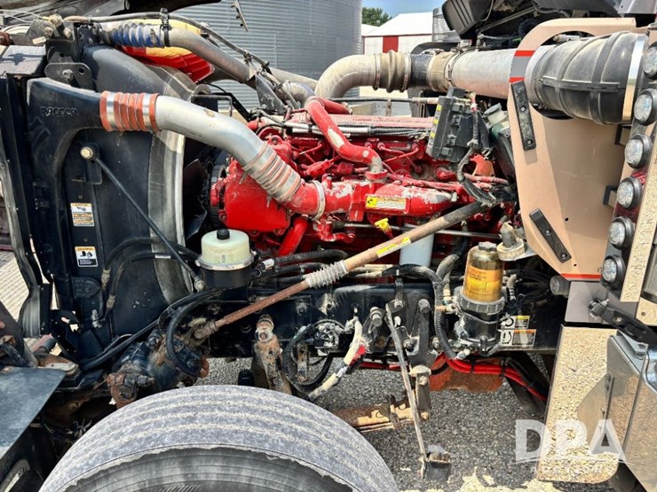 2014-kenworth-w900-image-59