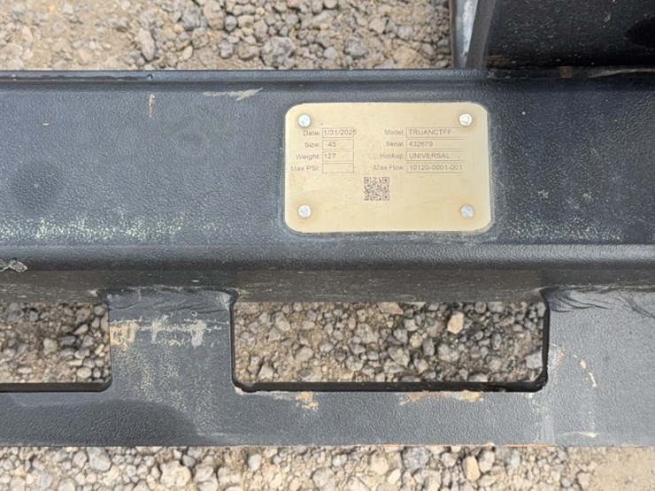 #2060-•-trubilt-42"-skid-steer-pallet-forks-image-4