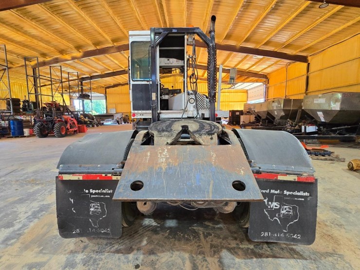 2004-capacity-tj7000-image-7