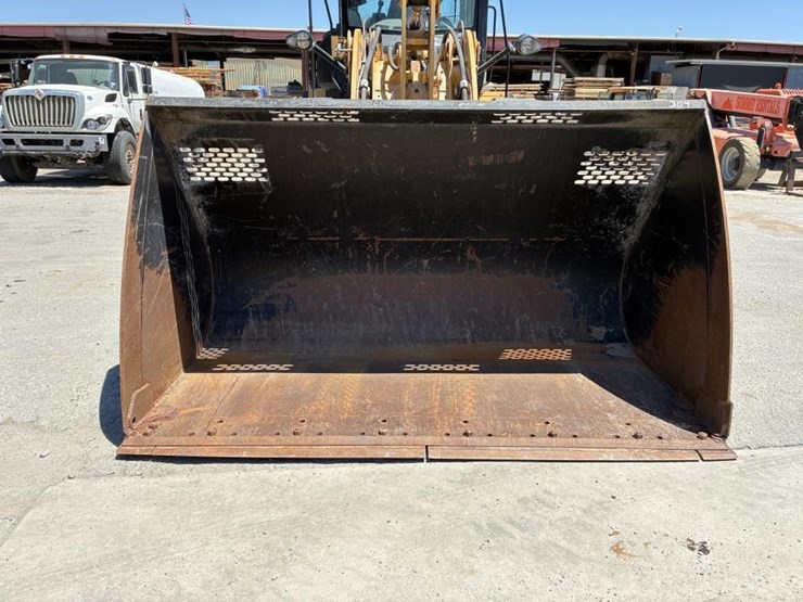 2022-caterpillar-930m-image-5
