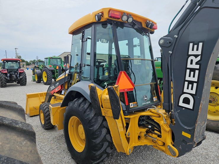 2018-deere-310l-image-18