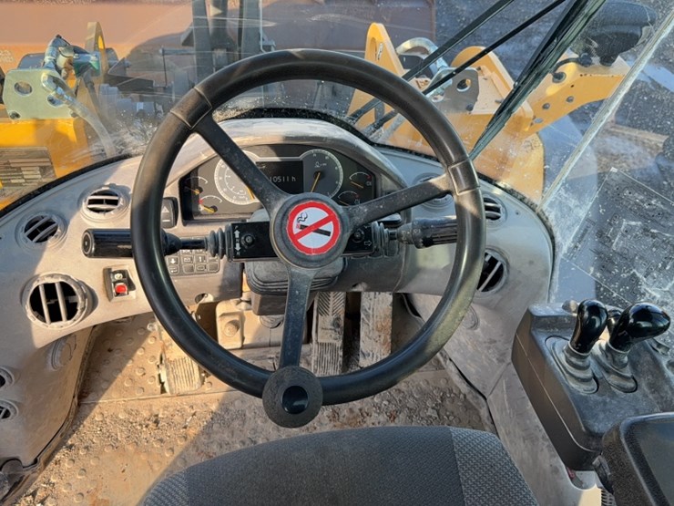 volvo-l110h-image-16