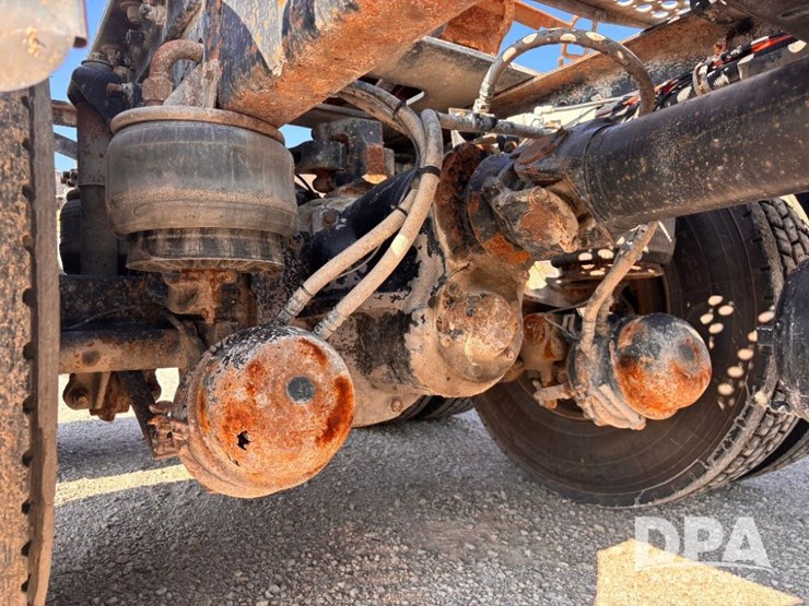 2000-kenworth-t800-image-45